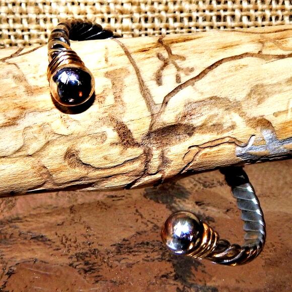 Positive Flat Weave Magnetic Therapy Bracelet - Picture 2 of 12